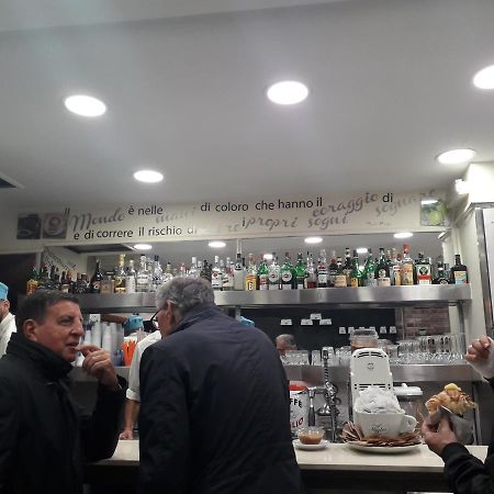 Casa Terry Bed & Breakfast Napoli Dış mekan fotoğraf